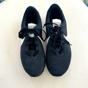 Women's Nike Pre-Love O.X. A03166-002 Black Suede White Swoosh Size 8.5